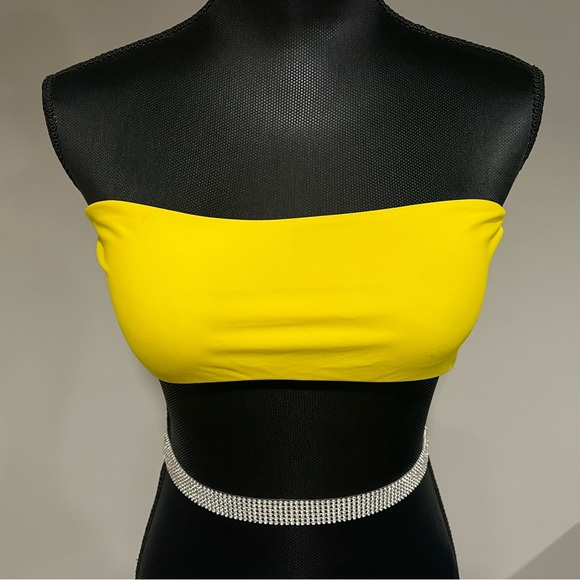 Women’s Bandeau Swimsuit Set - Picture 2 of 4